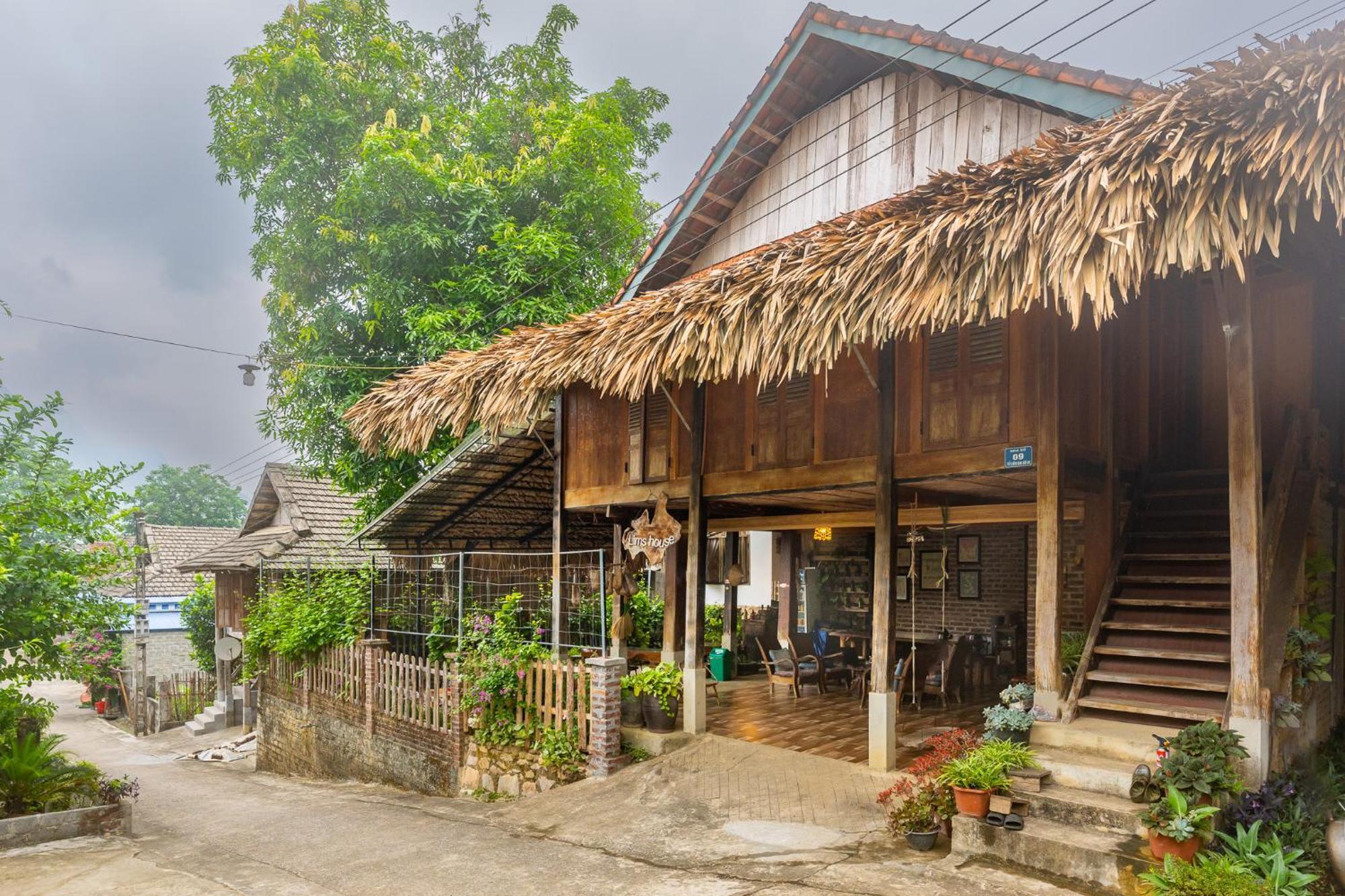 マイチャウLim'S Houseアパートメント エクステリア 写真